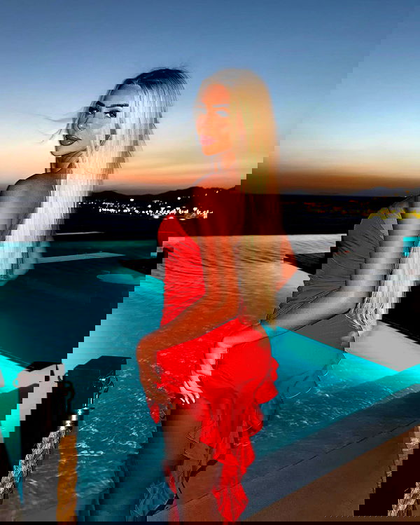 ellie.coldwell image ~ Altpins