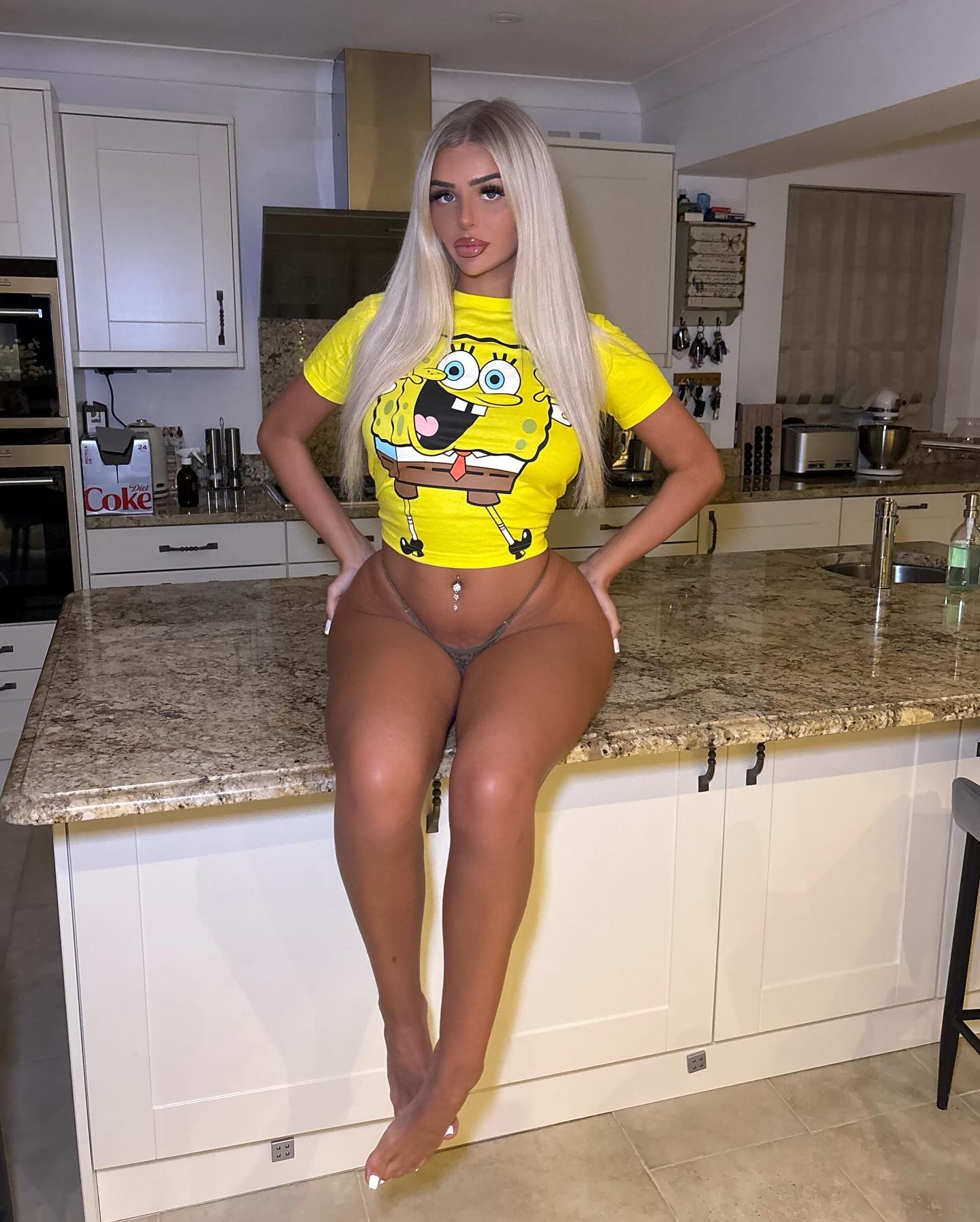 ellie.coldwell instagram image archive image