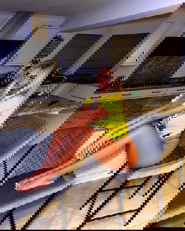 ellie.coldwell image ~ Altpins