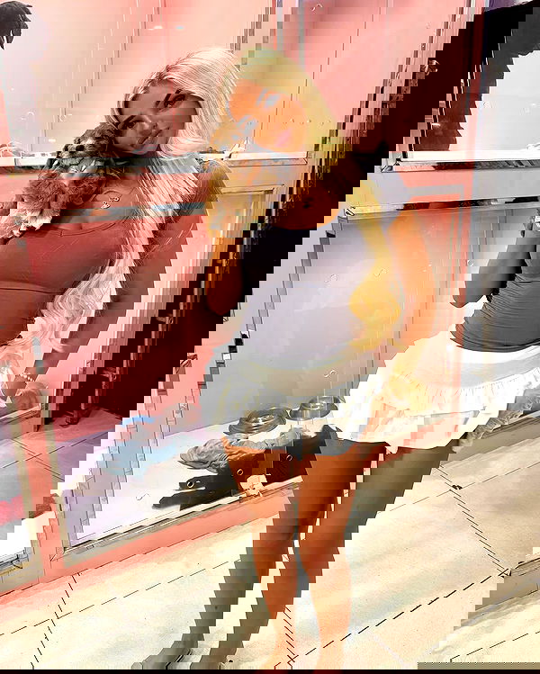 ellie.coldwell image ~ Altpins