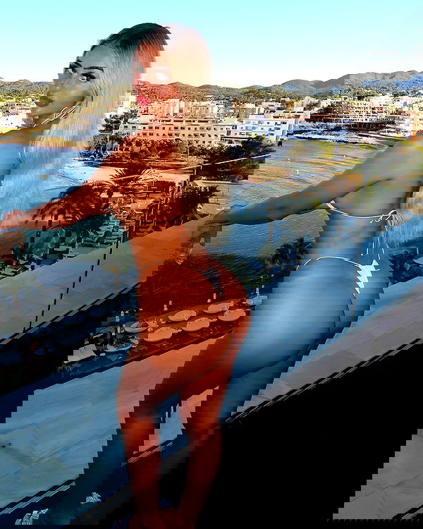 ellie.coldwell image ~ Altpins