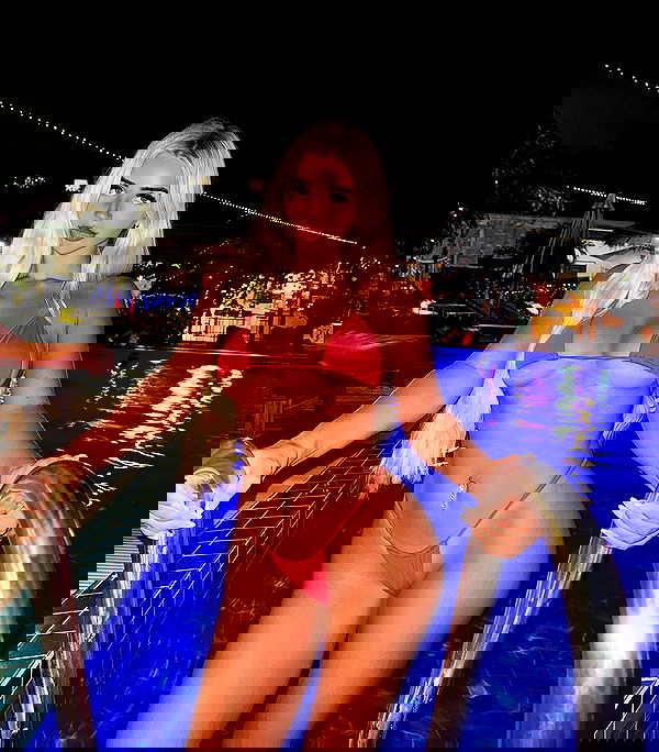 ellie.coldwell image ~ Altpins