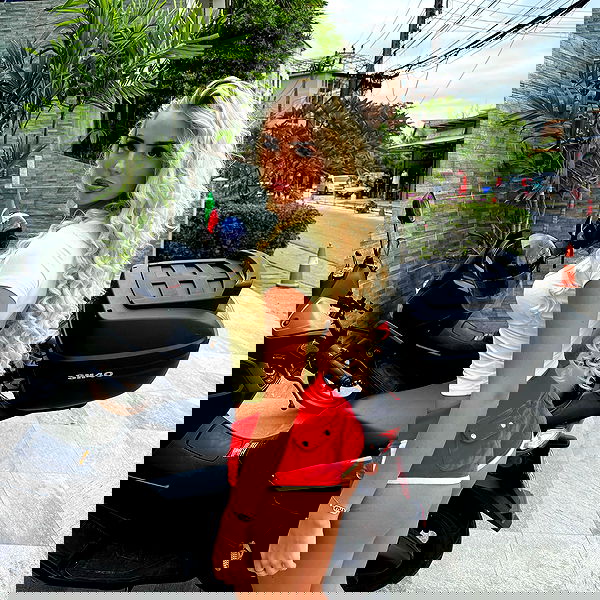 ellie.coldwell image ~ Altpins