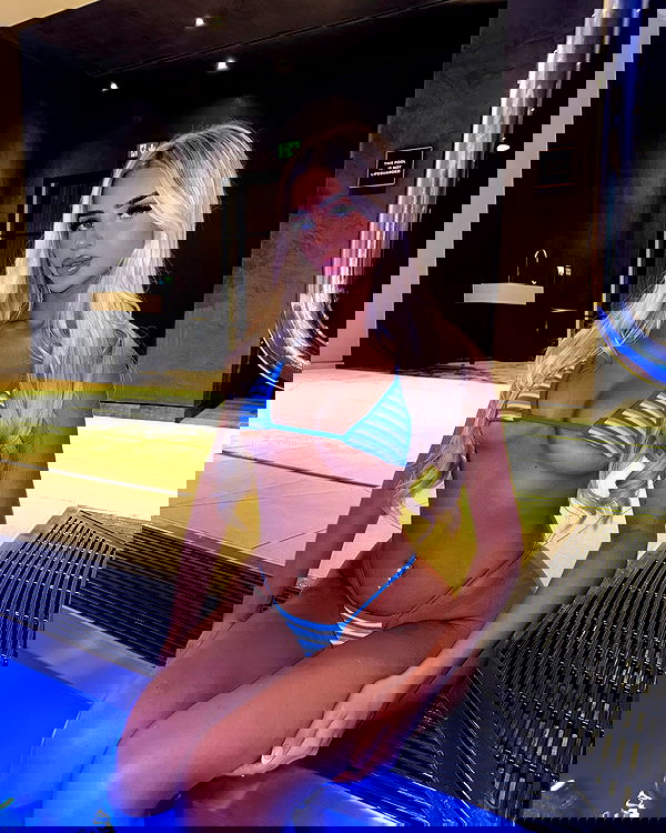 ellie.coldwell image ~ Altpins