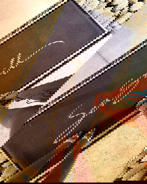 ellie.coldwell image ~ Altpins