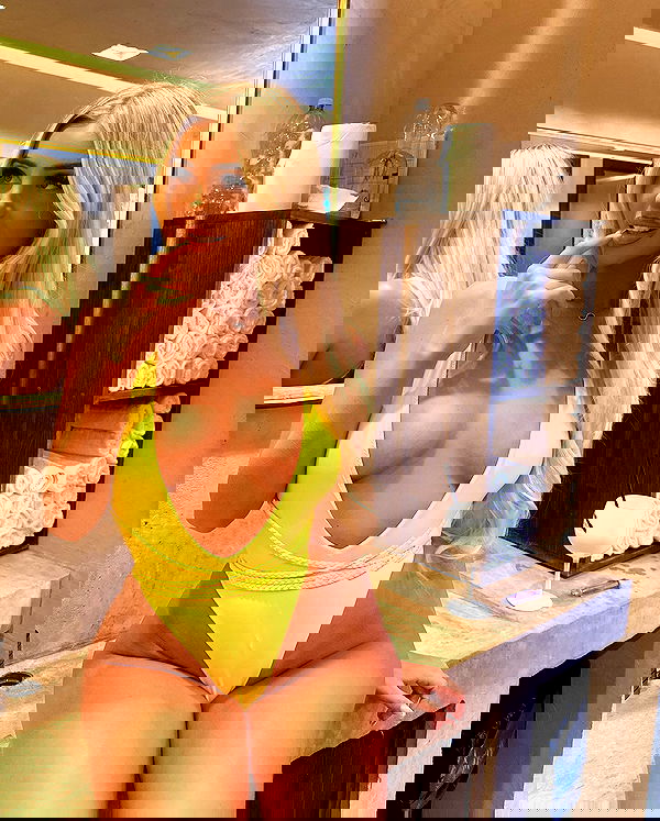 ellie.coldwell image ~ Altpins