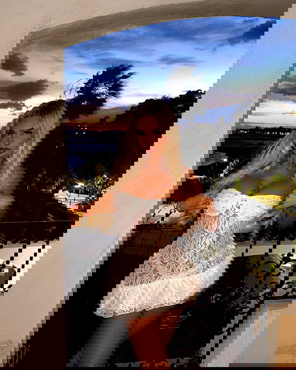 ellie.coldwell image ~ Altpins