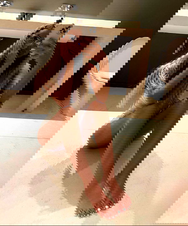 ellie.coldwell image ~ Altpins