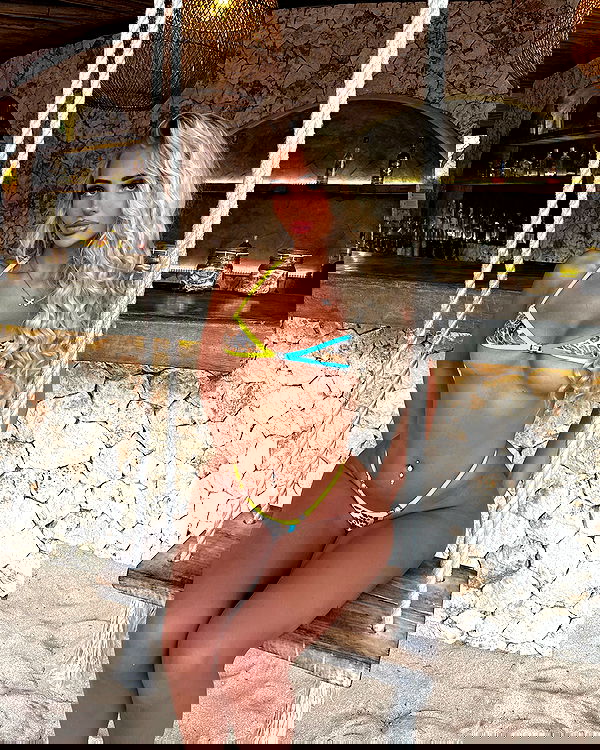 ellie.coldwell image ~ Altpins