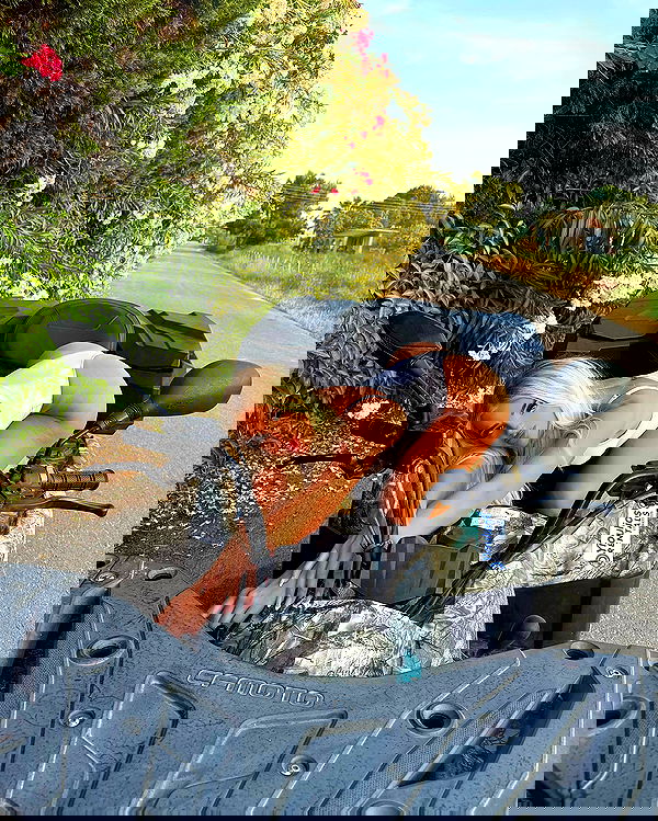 ellie.coldwell image ~ Altpins