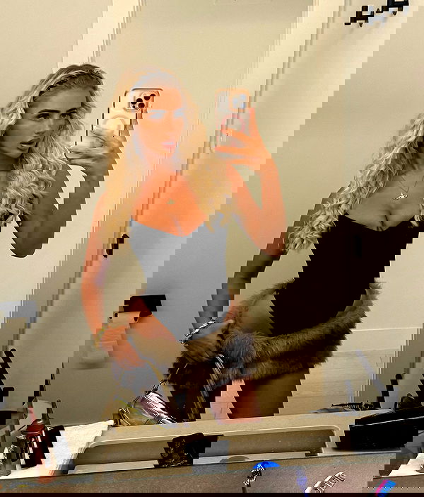 ellie.coldwell image ~ Altpins