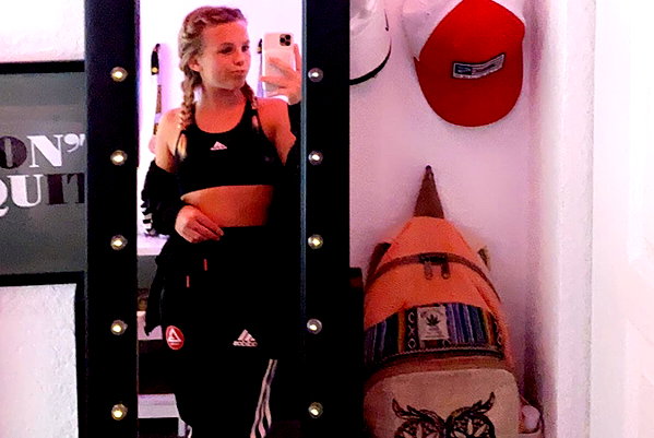 elliebluegregoria instagram image archive image