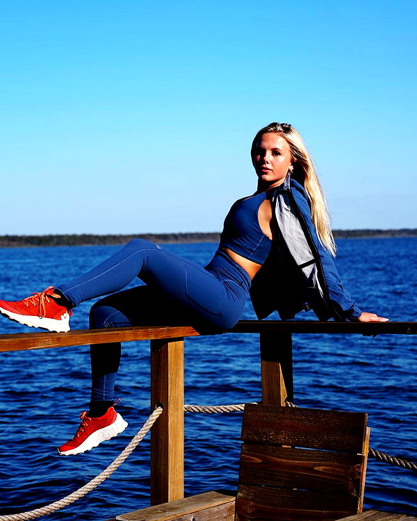elliebluegregoria instagram image archive image
