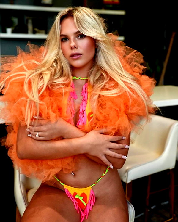 elliebluegregoria instagram image archive image