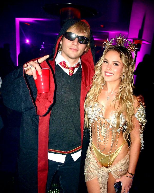 elliebluegregoria instagram image archive image