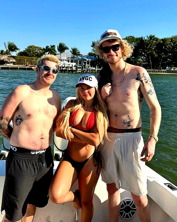 elliebluegregoria instagram image archive image