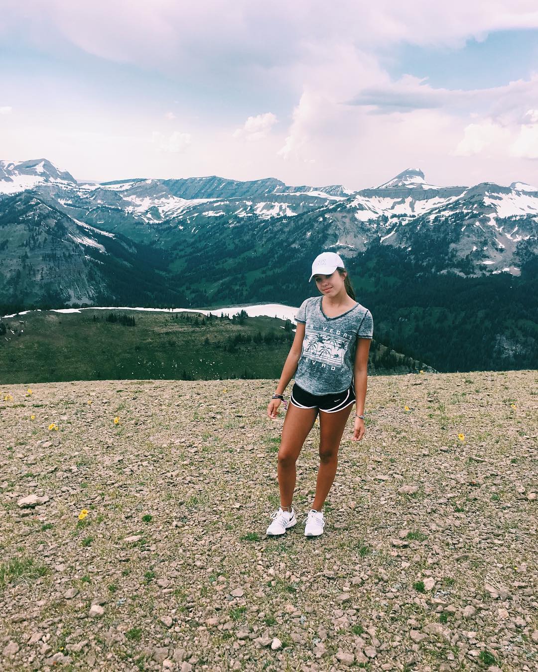 elliemarriee instagram image archive image