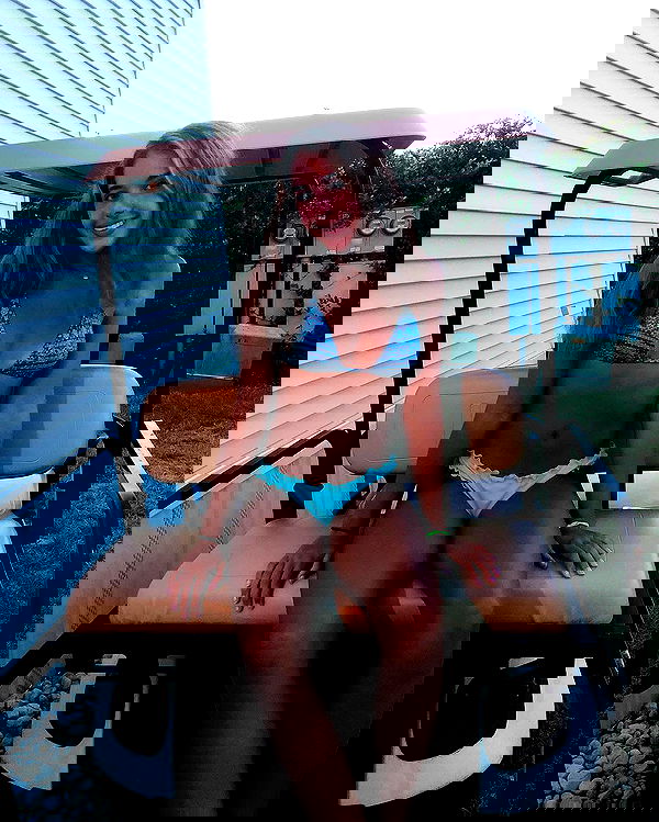 elliemarriee image ~ Altpins