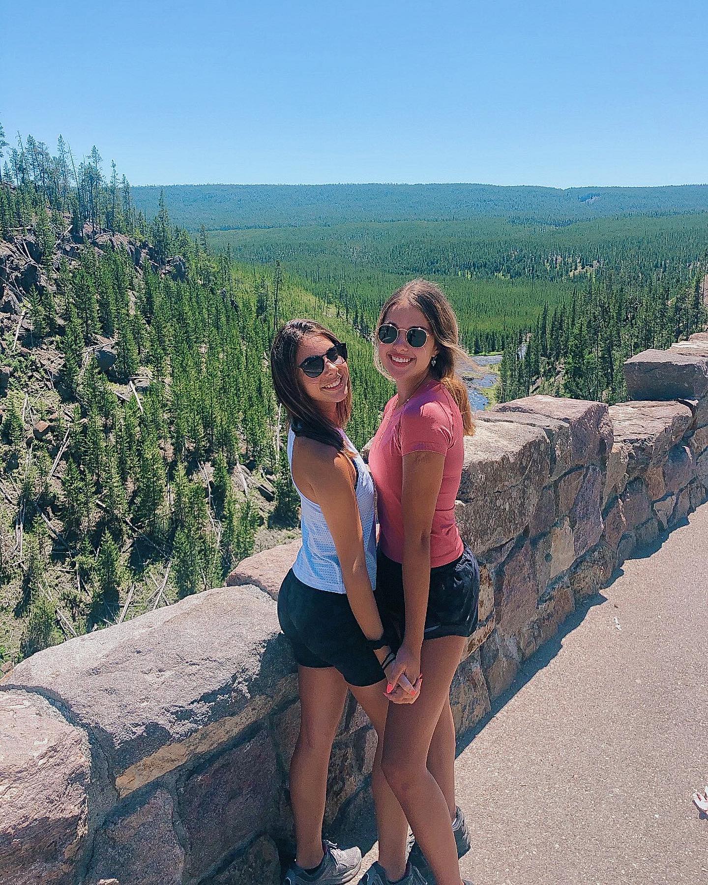 elliemarriee instagram image archive image