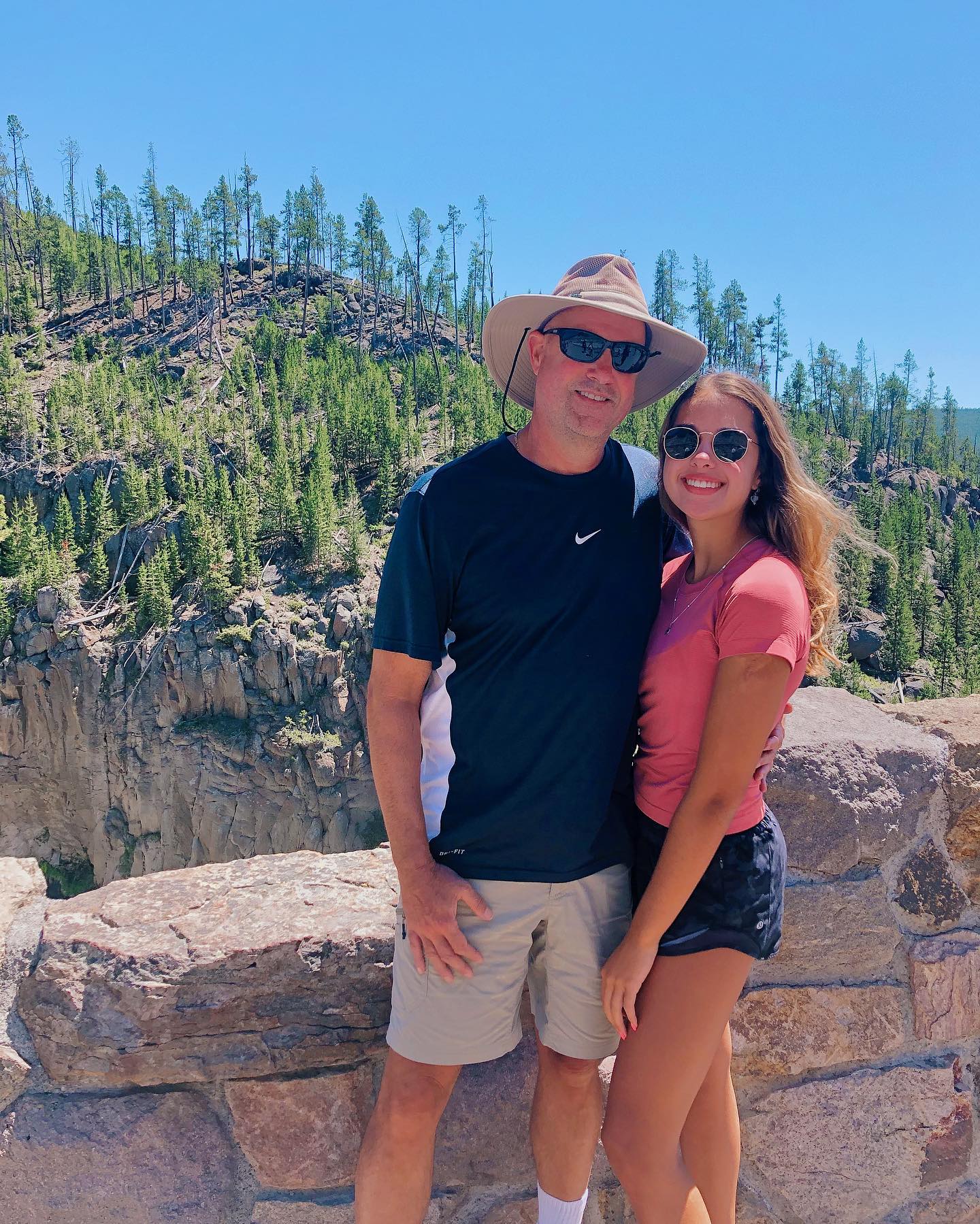 elliemarriee instagram image archive image