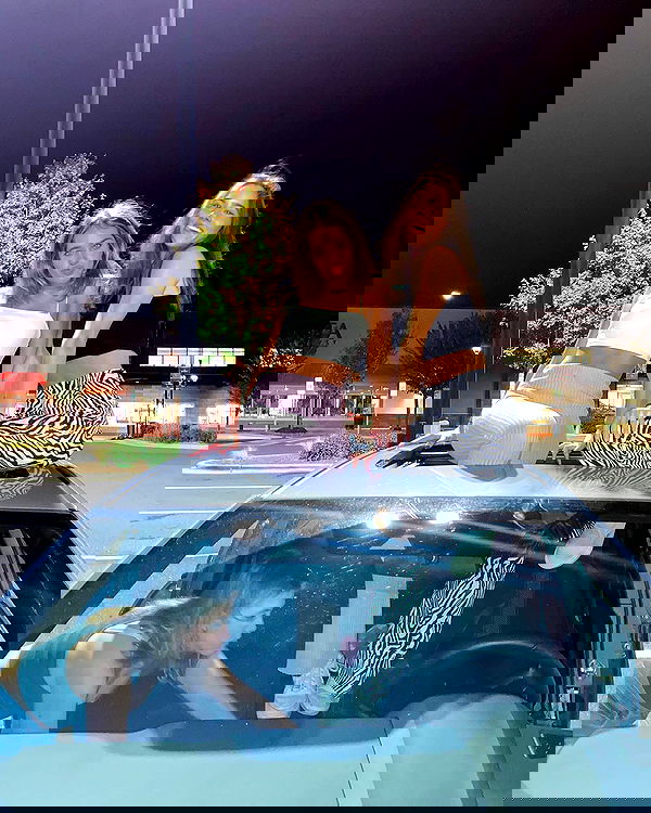 elliemarriee image ~ Altpins