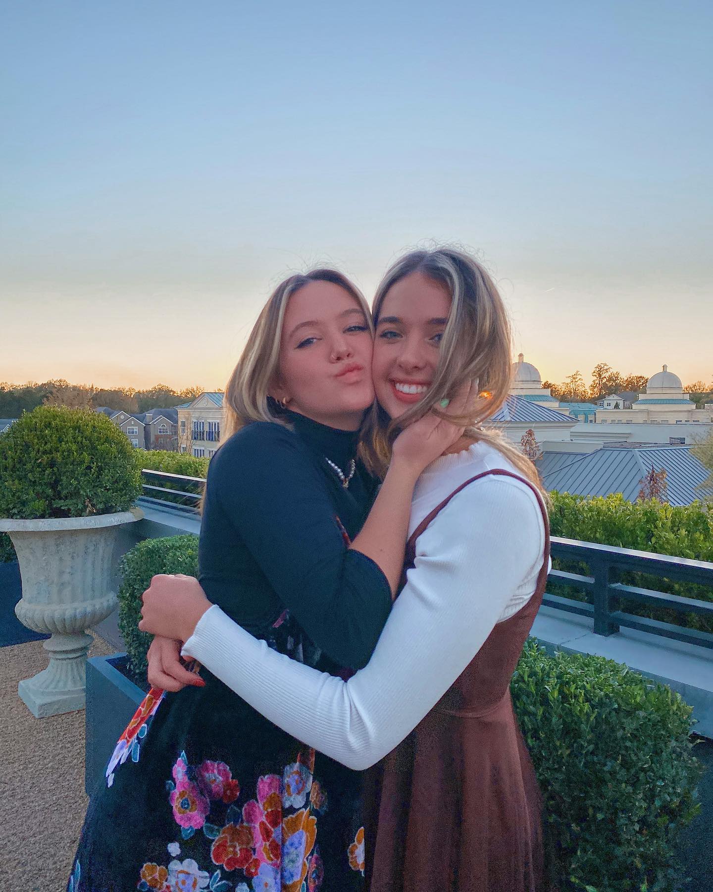 elliemarriee instagram image archive image