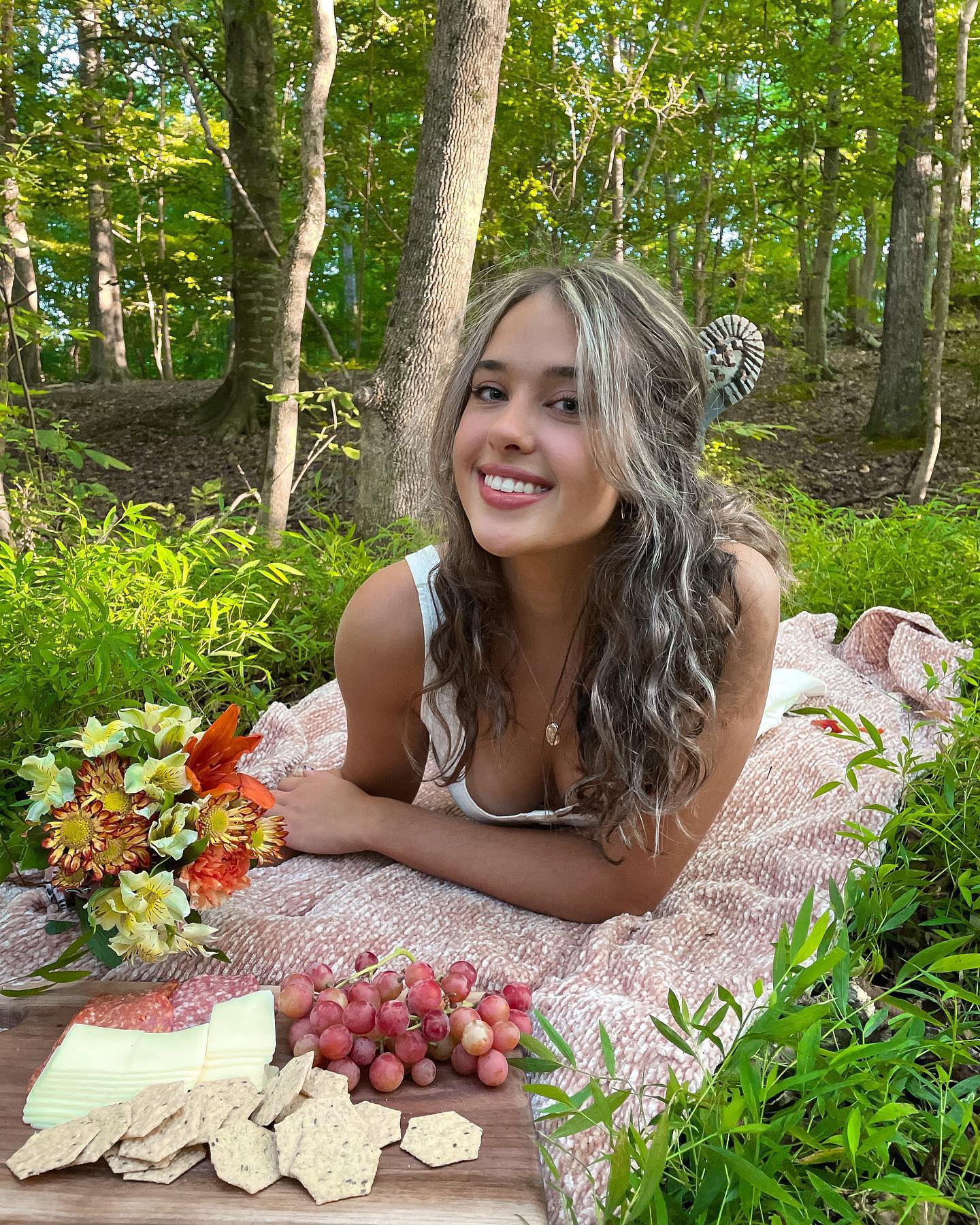 elliemarriee instagram image archive image