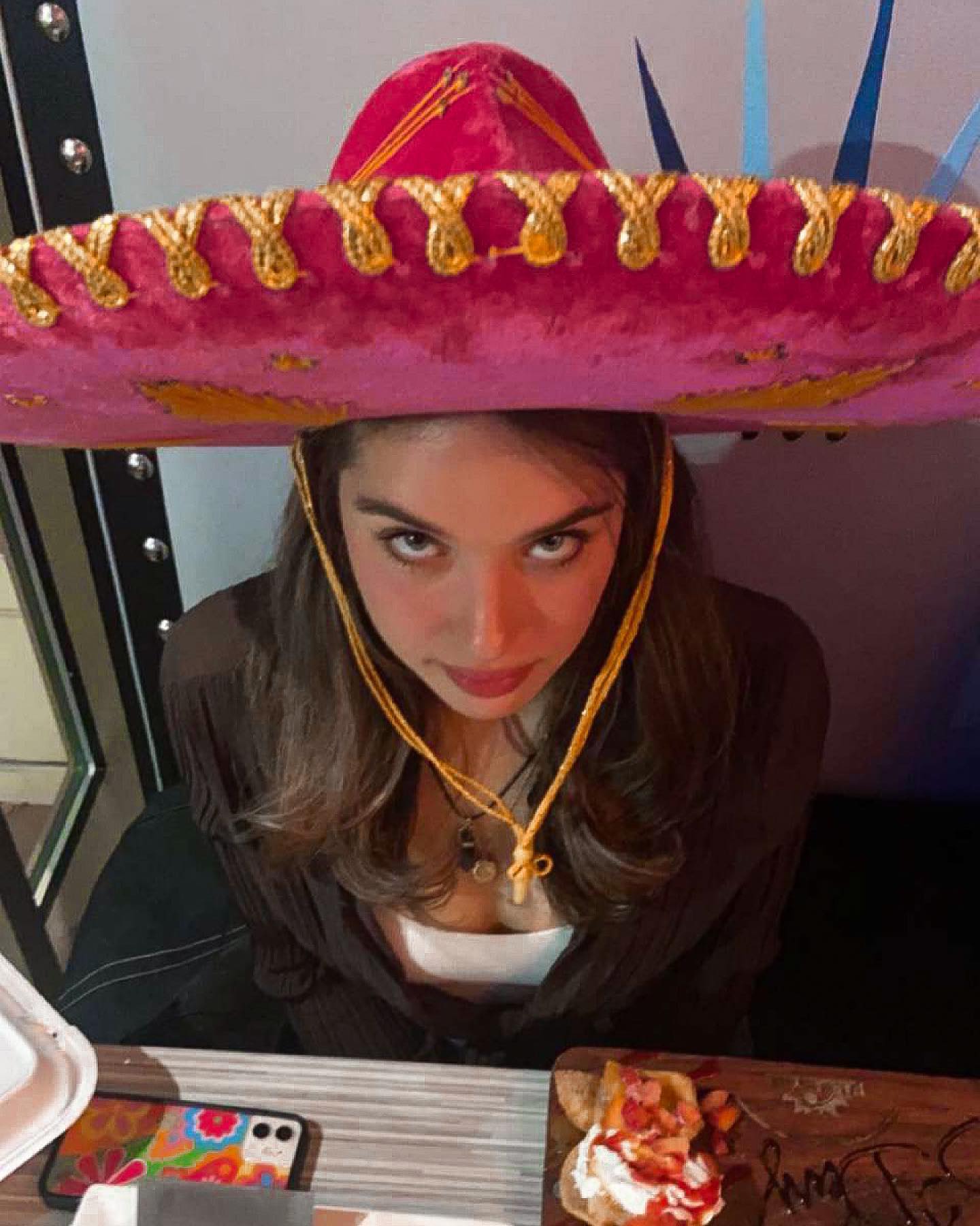 elliemarriee instagram image archive image