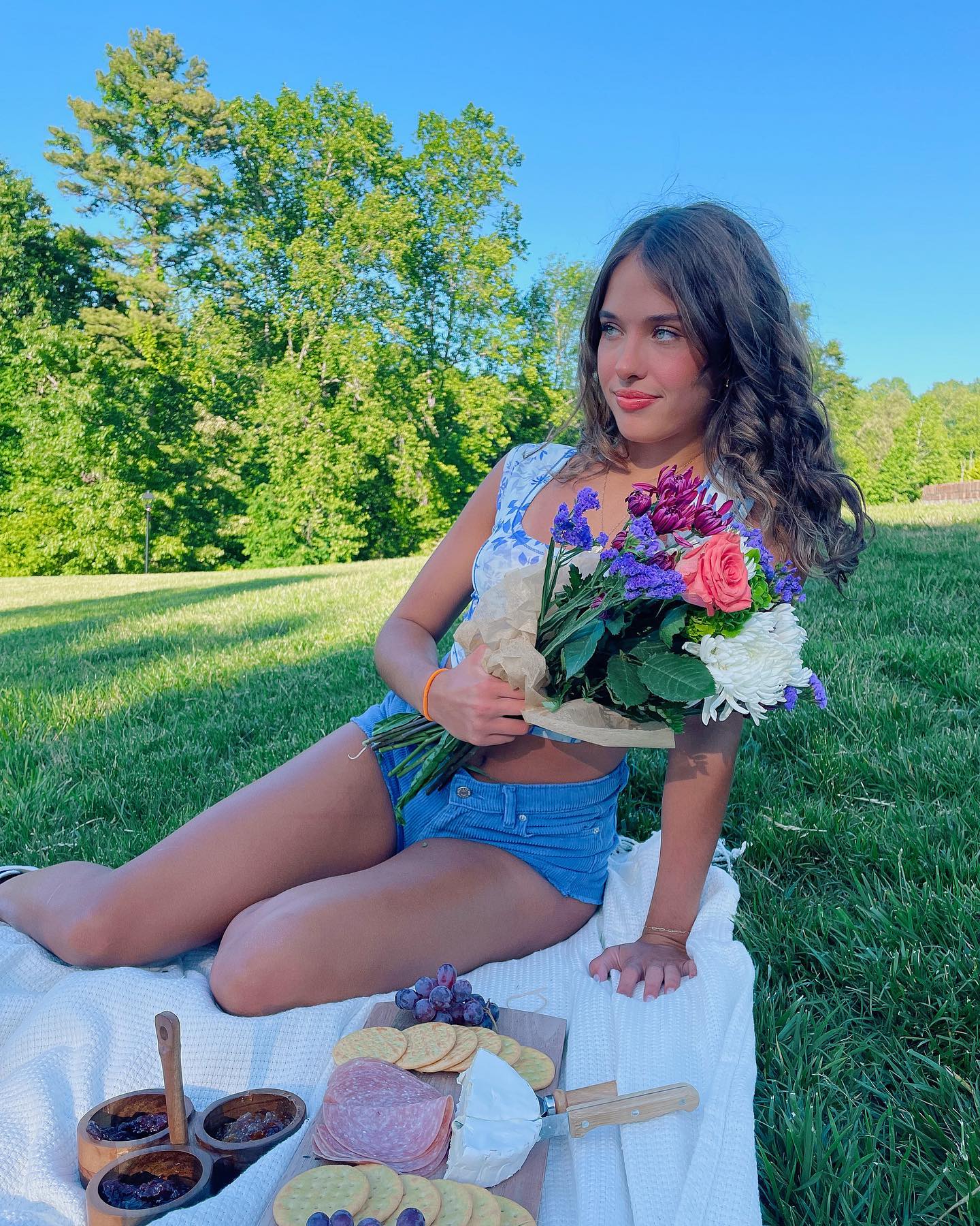 elliemarriee instagram image archive image