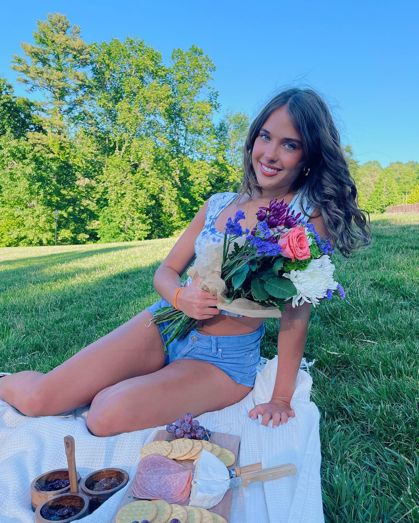 elliemarriee instagram image archive image