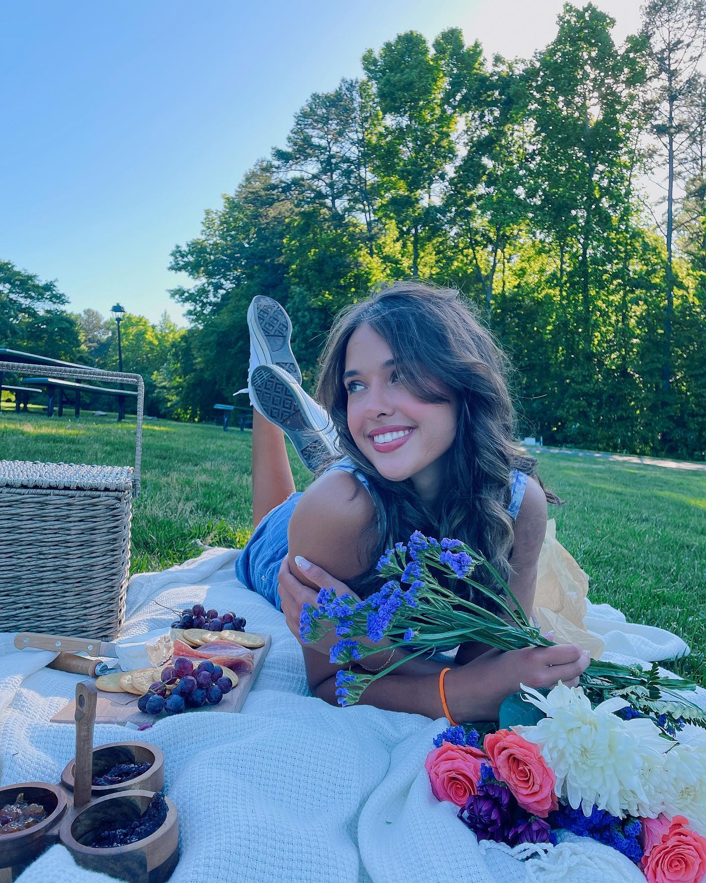 elliemarriee instagram image archive image