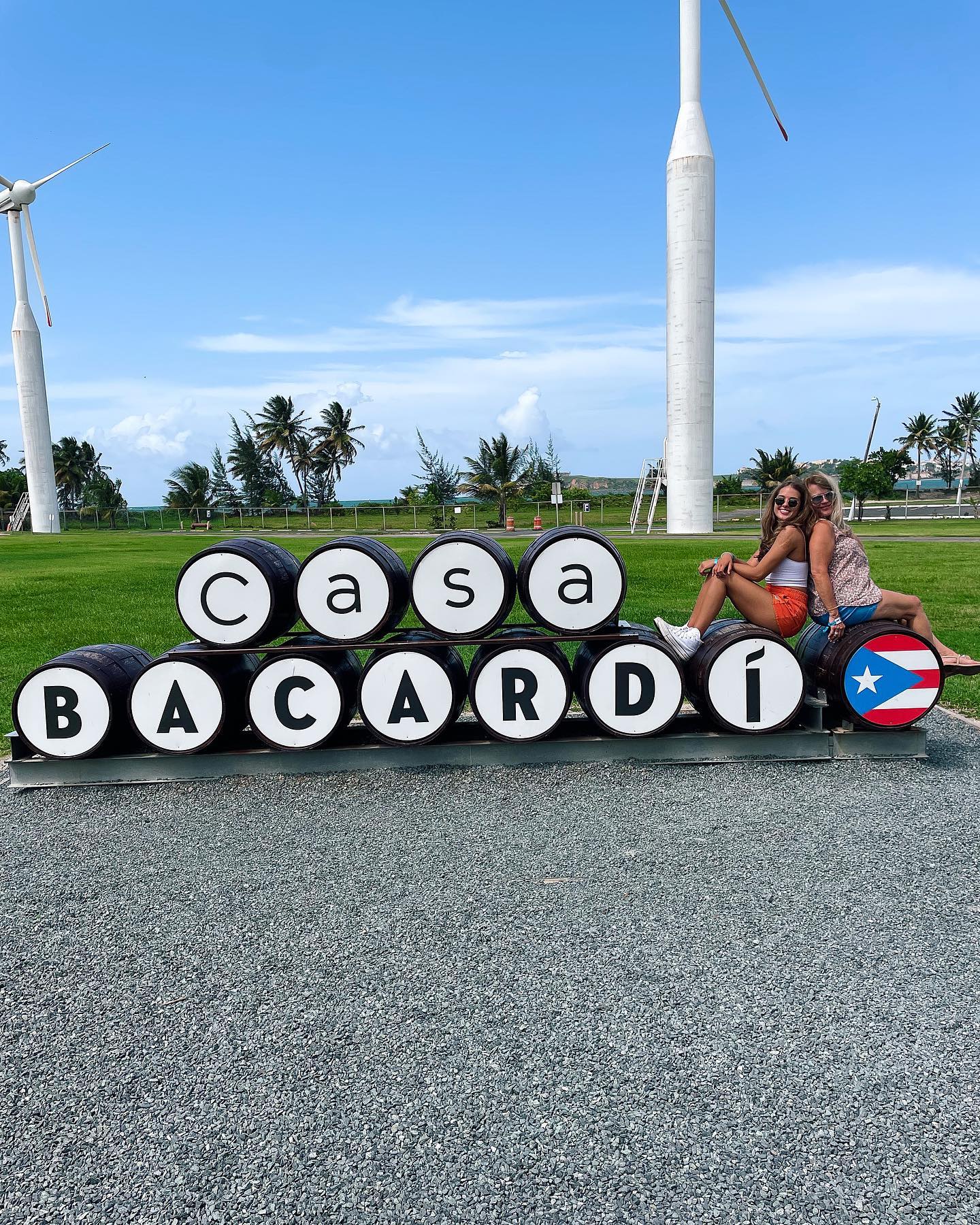 elliemarriee instagram image archive image