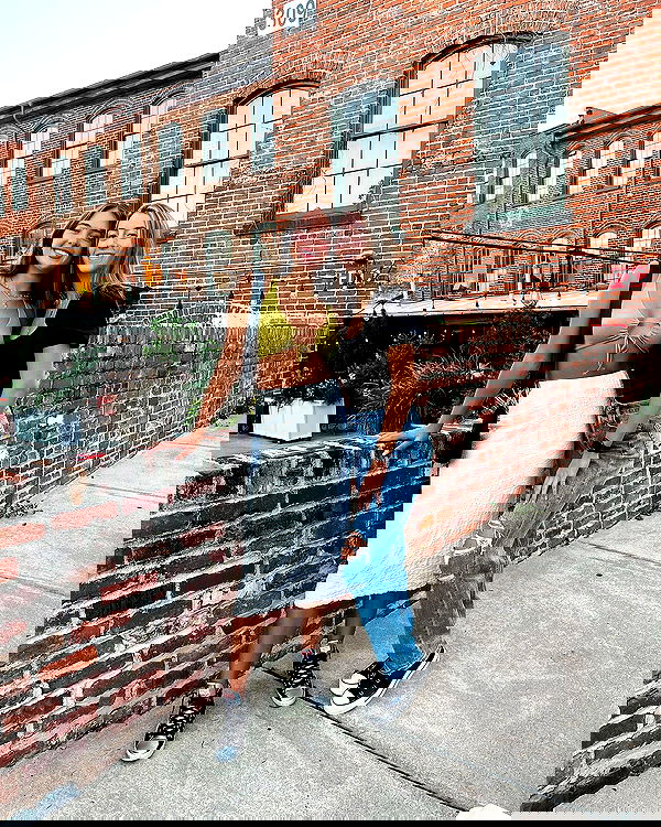 elliemarriee image ~ Altpins