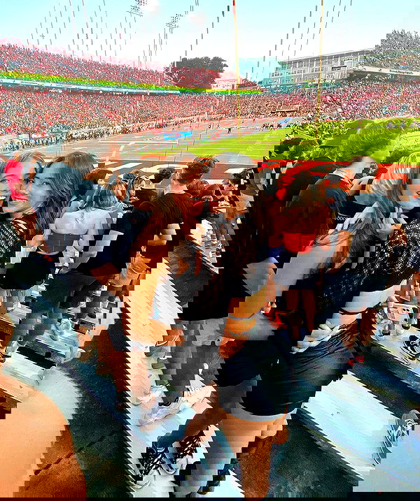 elliemarriee image ~ Altpins