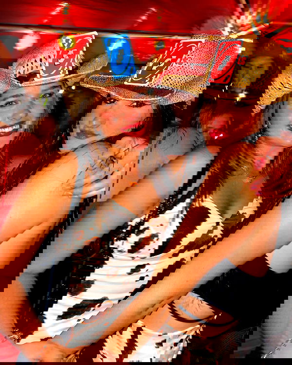 elliemarriee image ~ Altpins