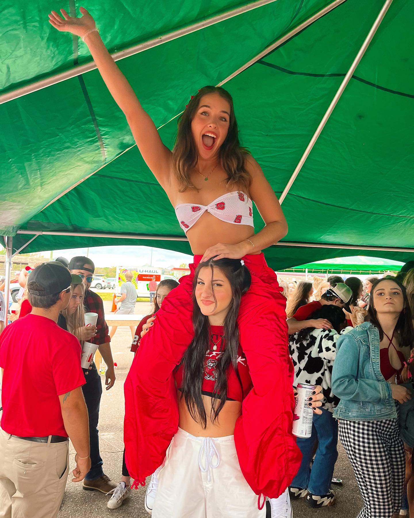 elliemarriee instagram image archive image