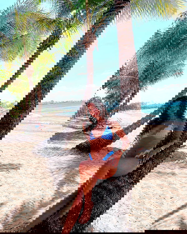 elliemarriee image ~ Altpins