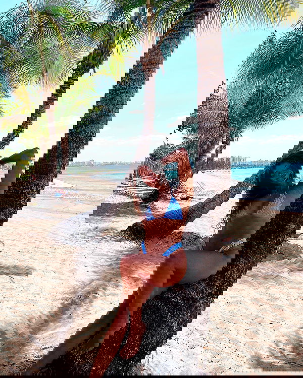 elliemarriee image ~ Altpins