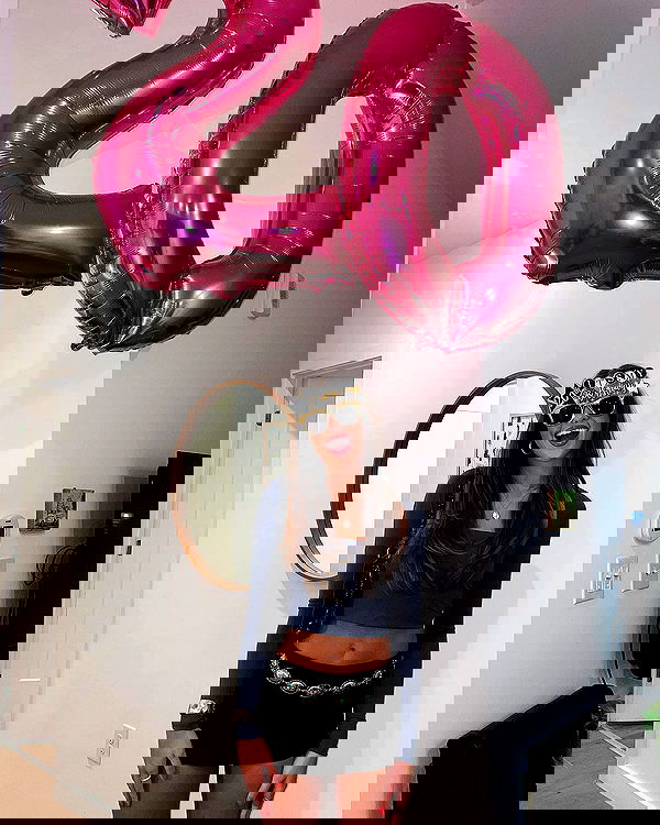 elliemarriee image ~ Altpins