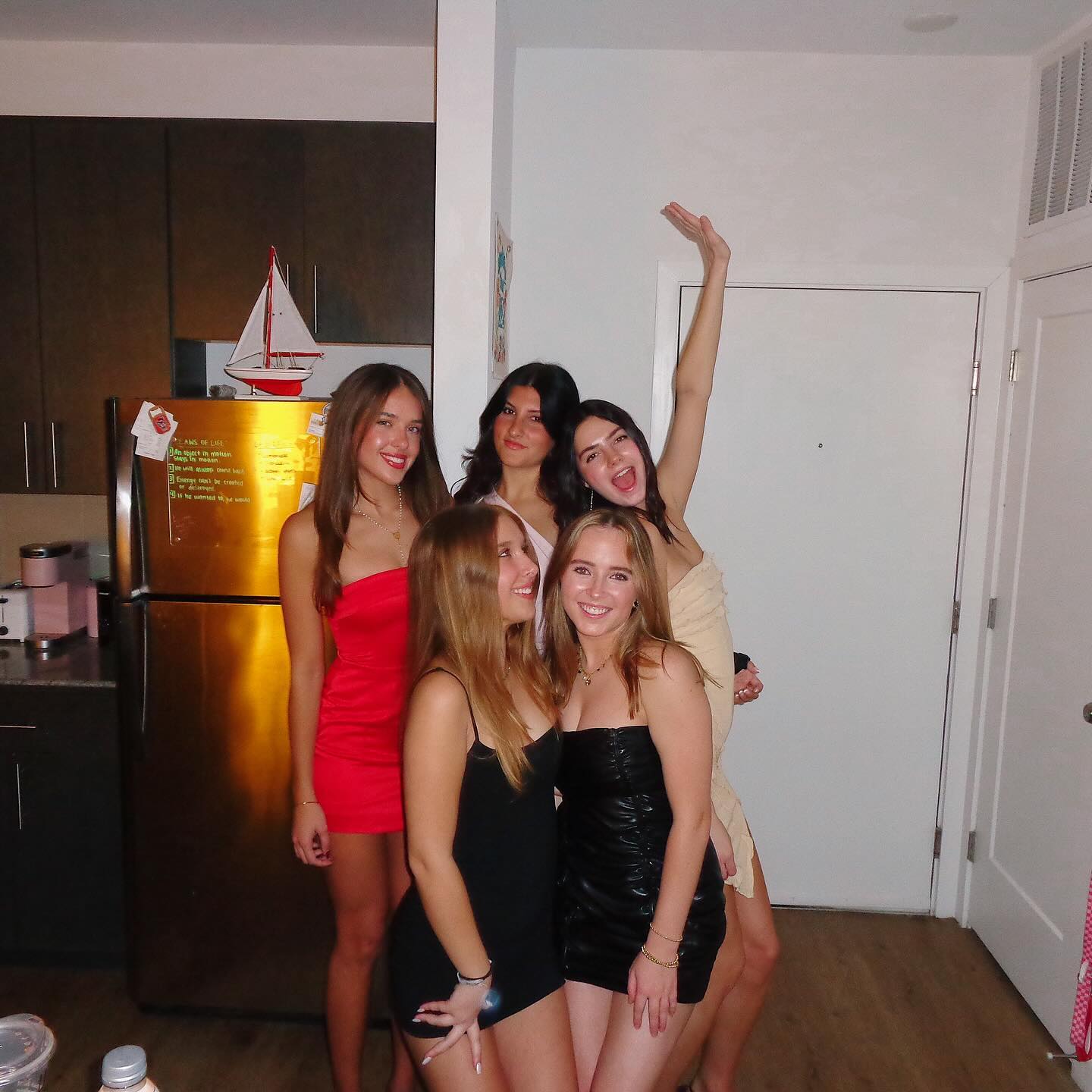 elliemarriee instagram image archive image