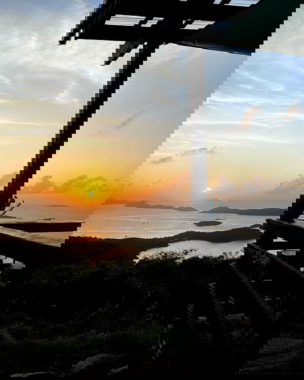 elliemarriee image ~ Altpins