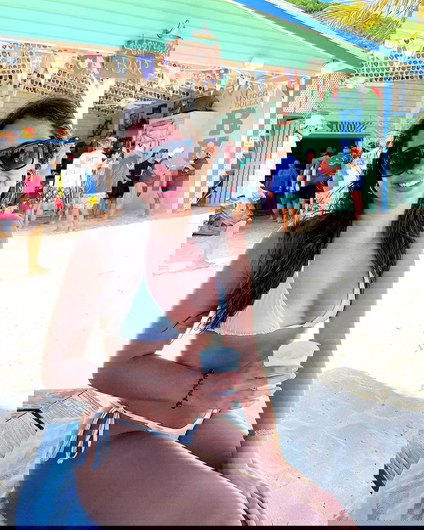 elliemarriee image ~ Altpins