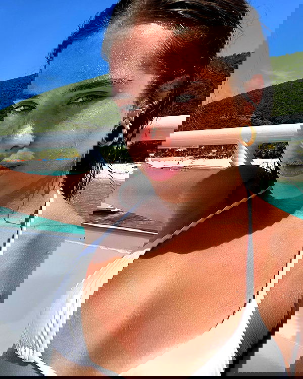 elliemarriee image ~ Altpins