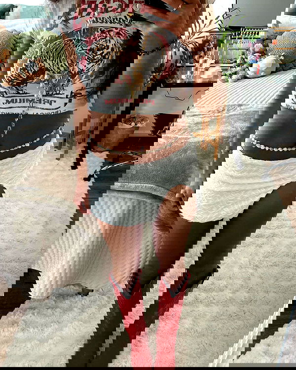 elliemarriee image ~ Altpins