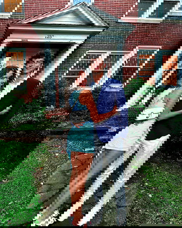 elliemarriee image ~ Altpins