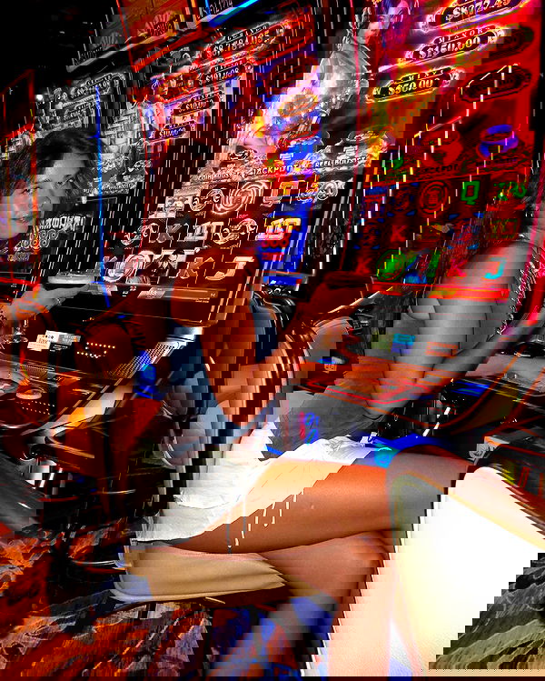 elliemarriee image ~ Altpins