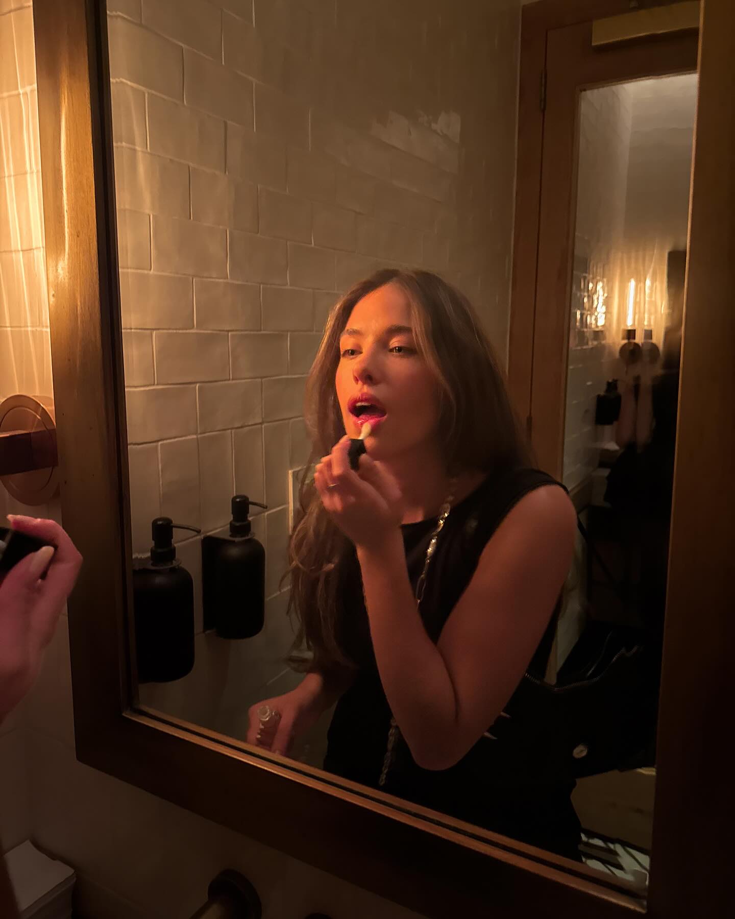 elliemarriee instagram image archive image