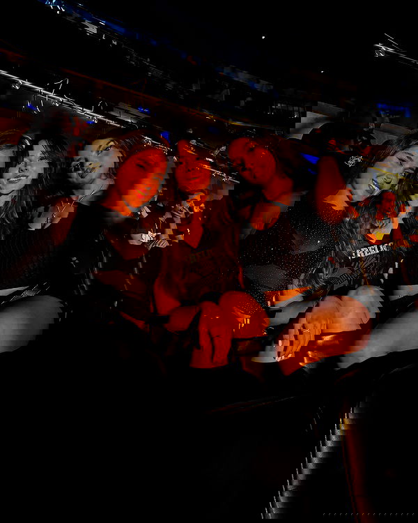 elliemarriee image ~ Altpins