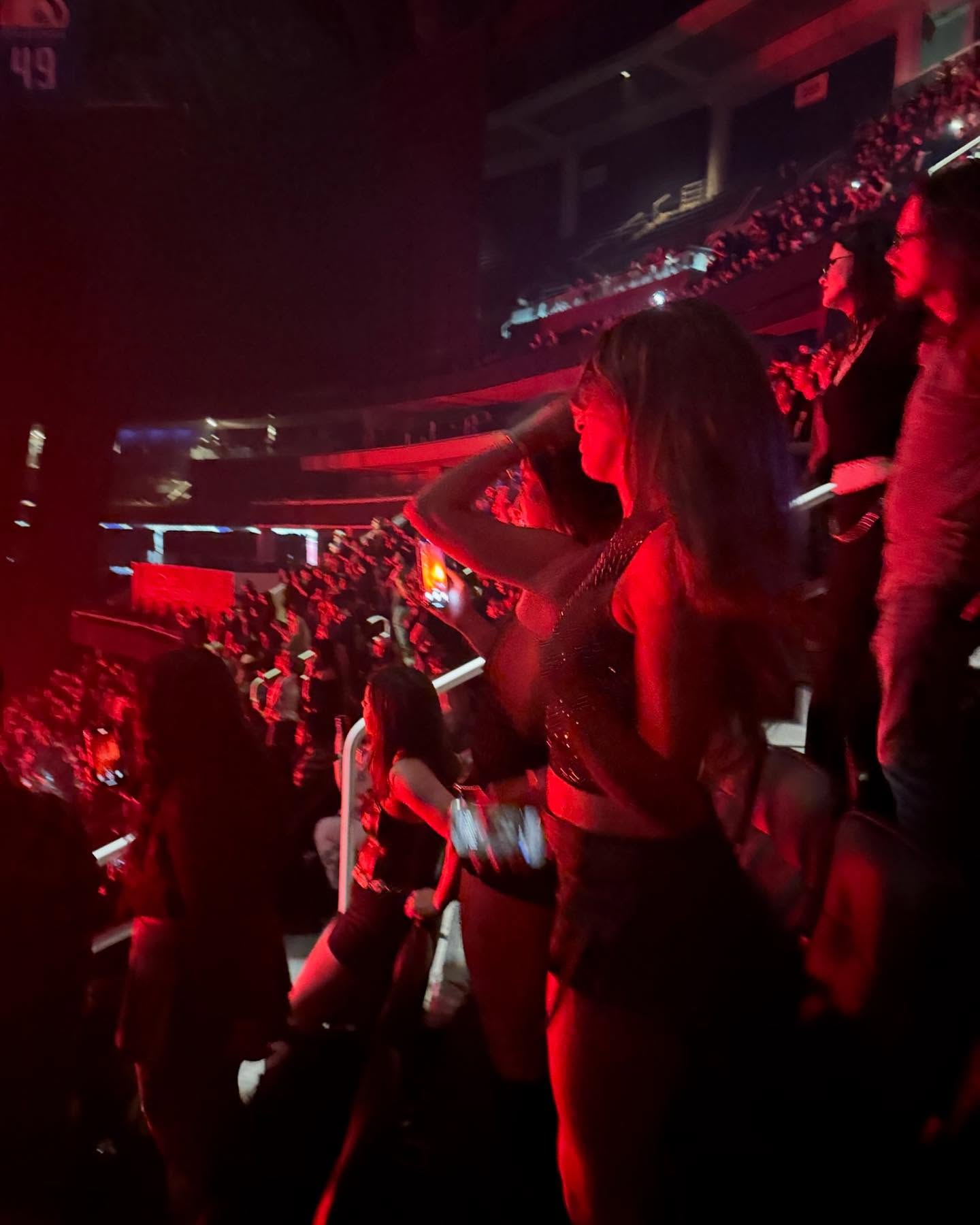 elliemarriee instagram image archive image