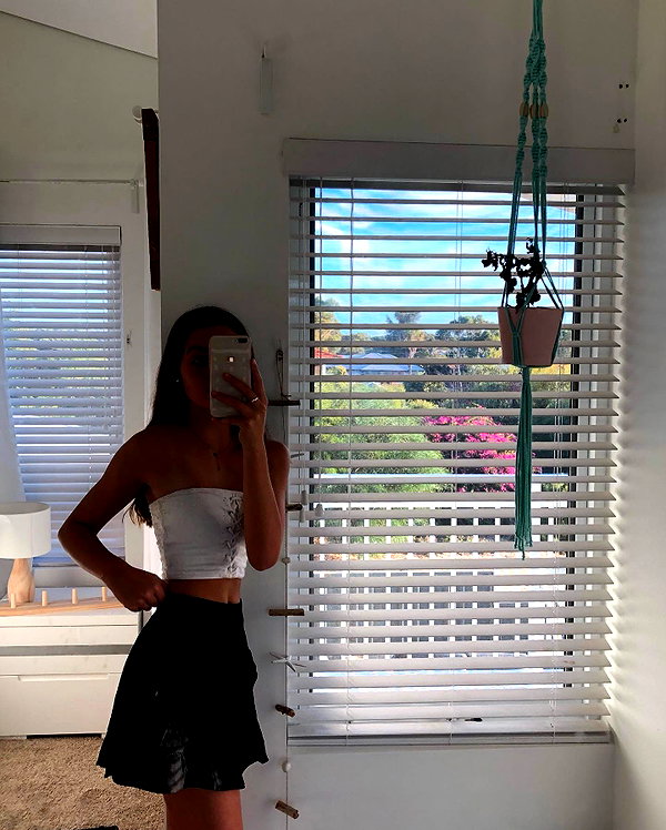 eloise_wensley instagram image archive image